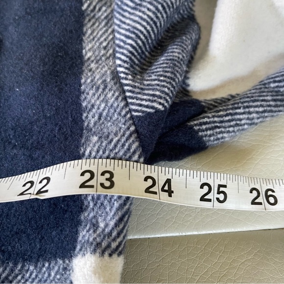 Fantaslook women’s Navy Blue and White Fall Flannel Shacket Shirt NWT sz Large - Picture 8 of 8